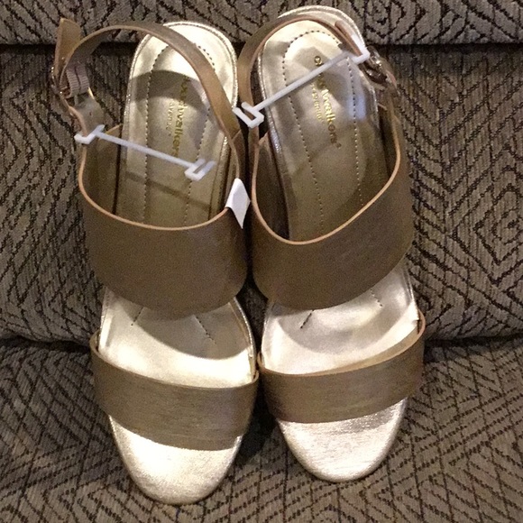 Cloud Walkers Shoes - Picture 4 of 8